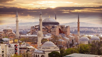 یک سفر دو روزه به استانبول را تجربه کنید