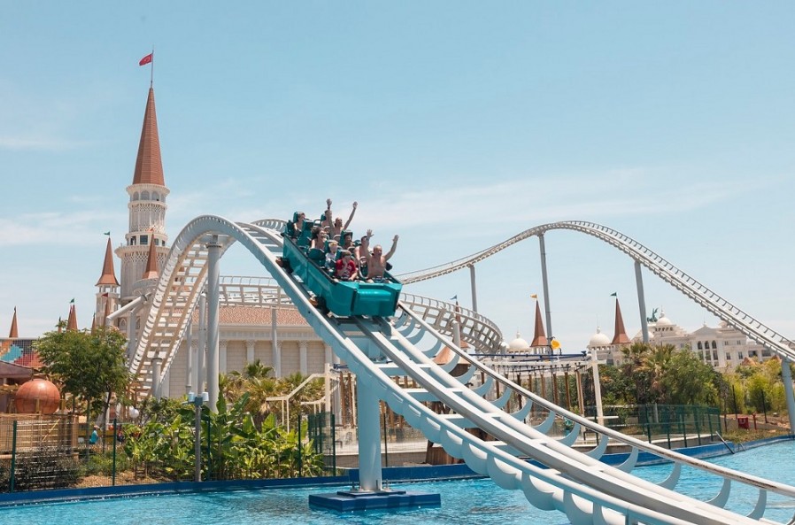 هتل لند آف لجندز کینگ دام آنتالیا The Land Of Legends Kingdom Hotel زیما سفر