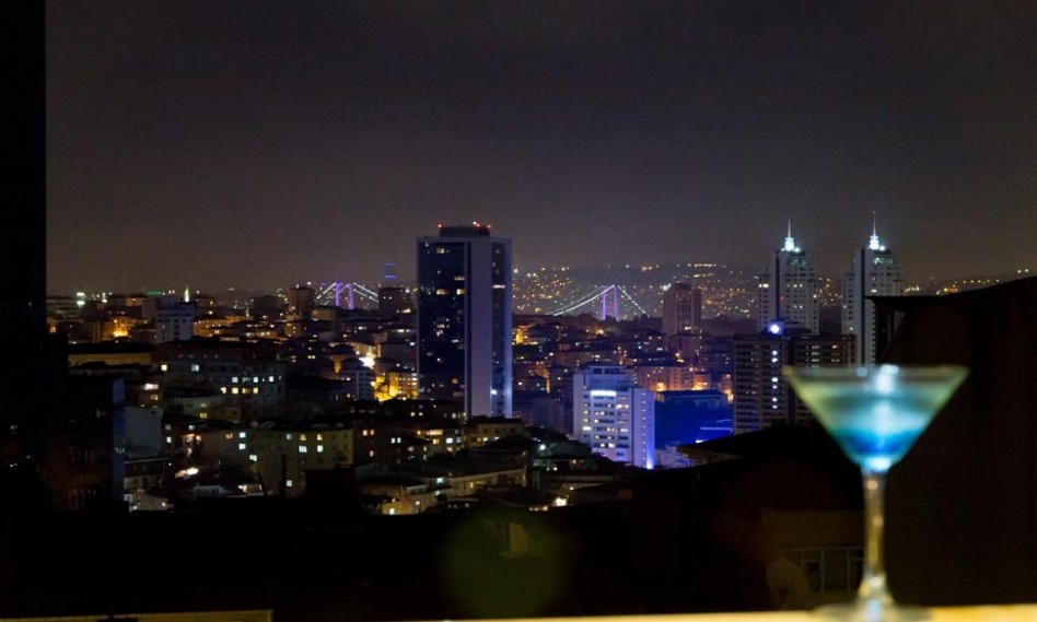 هتل هالیدی این شیشلی استانبول