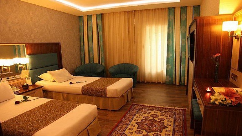 هتل پارسیان عالی قاپو اصفهان 