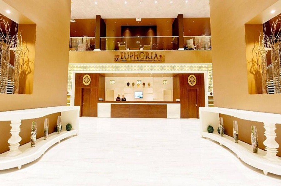 هتل ایفوریا باتومی 