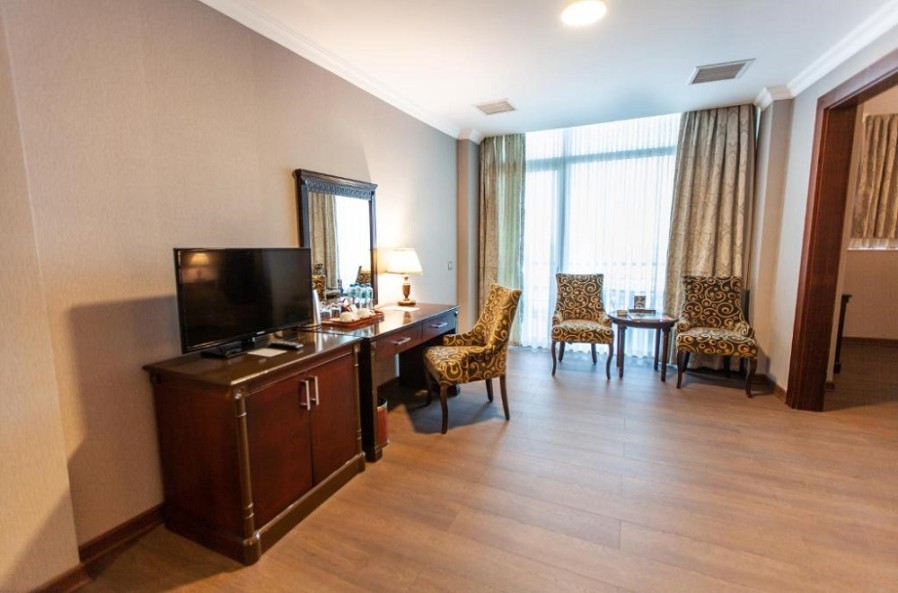هتل رامادا بای ویندهام باکو 