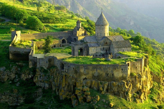 تور ارمنستان ویژه 7 اردیبهشت 